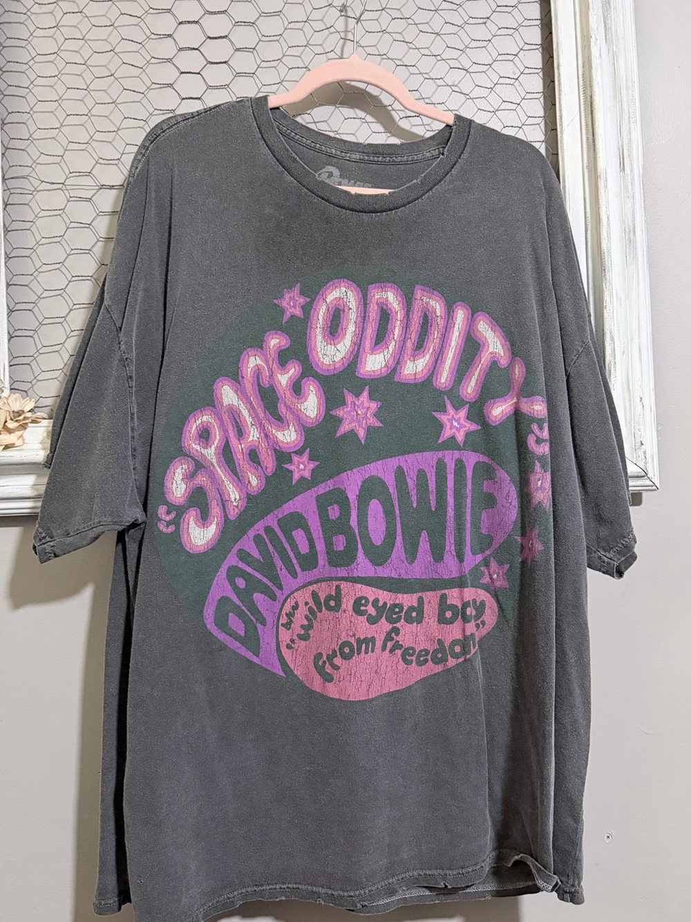rebels Charcoal Tee with Pink & Green Bowie Graphic